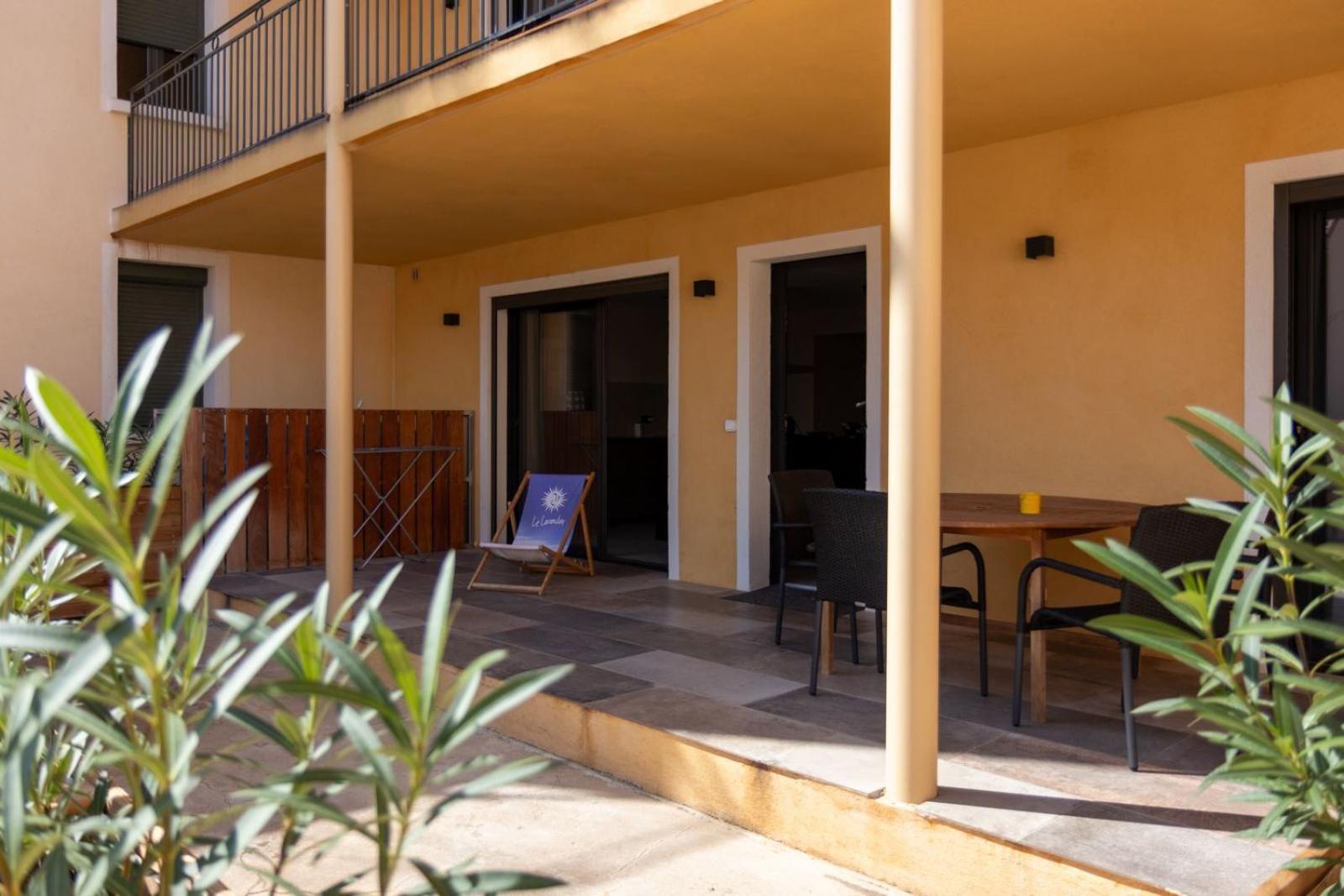 Residence Le Provence Le Lavandou Exterior foto